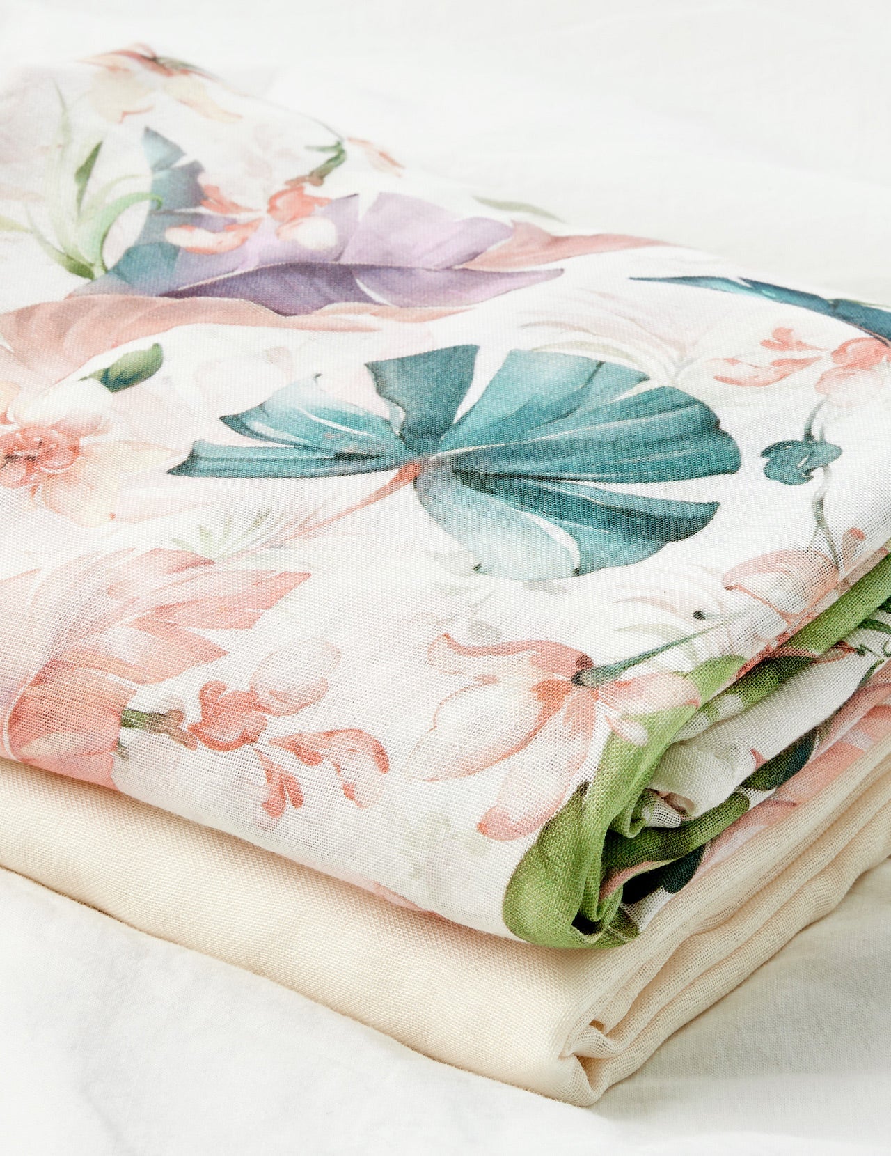 Momcozy Softness Swaddle Blankets -  Flower Beige (2 Pack)