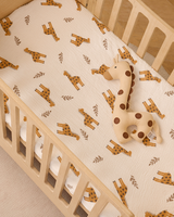 Momcozy Muslin Fitted Crib Sheets - 2 sizes - Bravery Giraffe