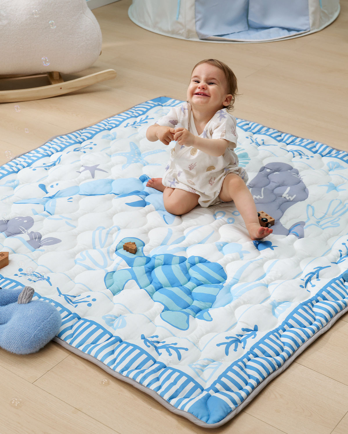 Momcozy Cooling Comfort Baby Portable Playmat