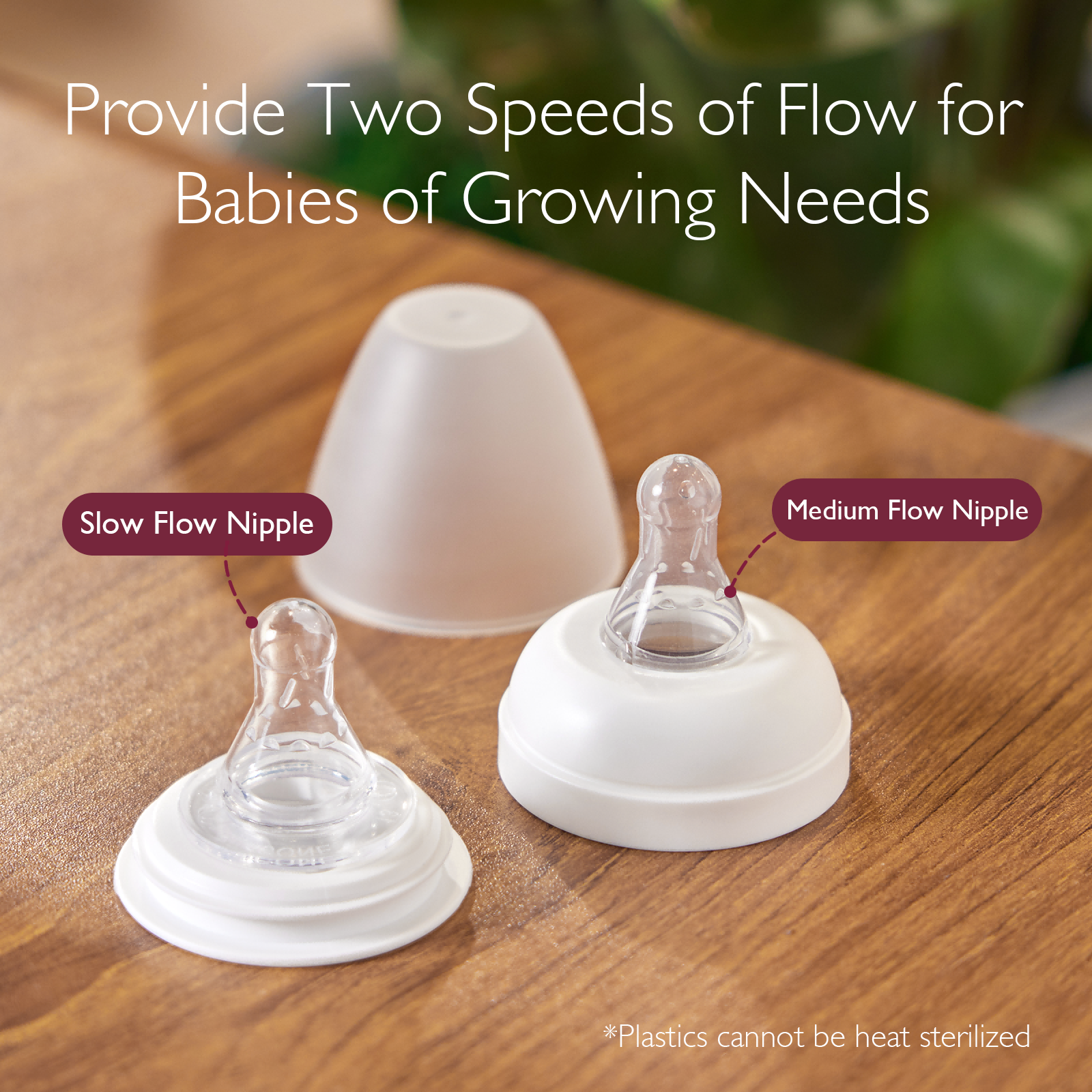 Two flow nipples for baby bottles: slow flow and medium flow, labeled for easy use.
