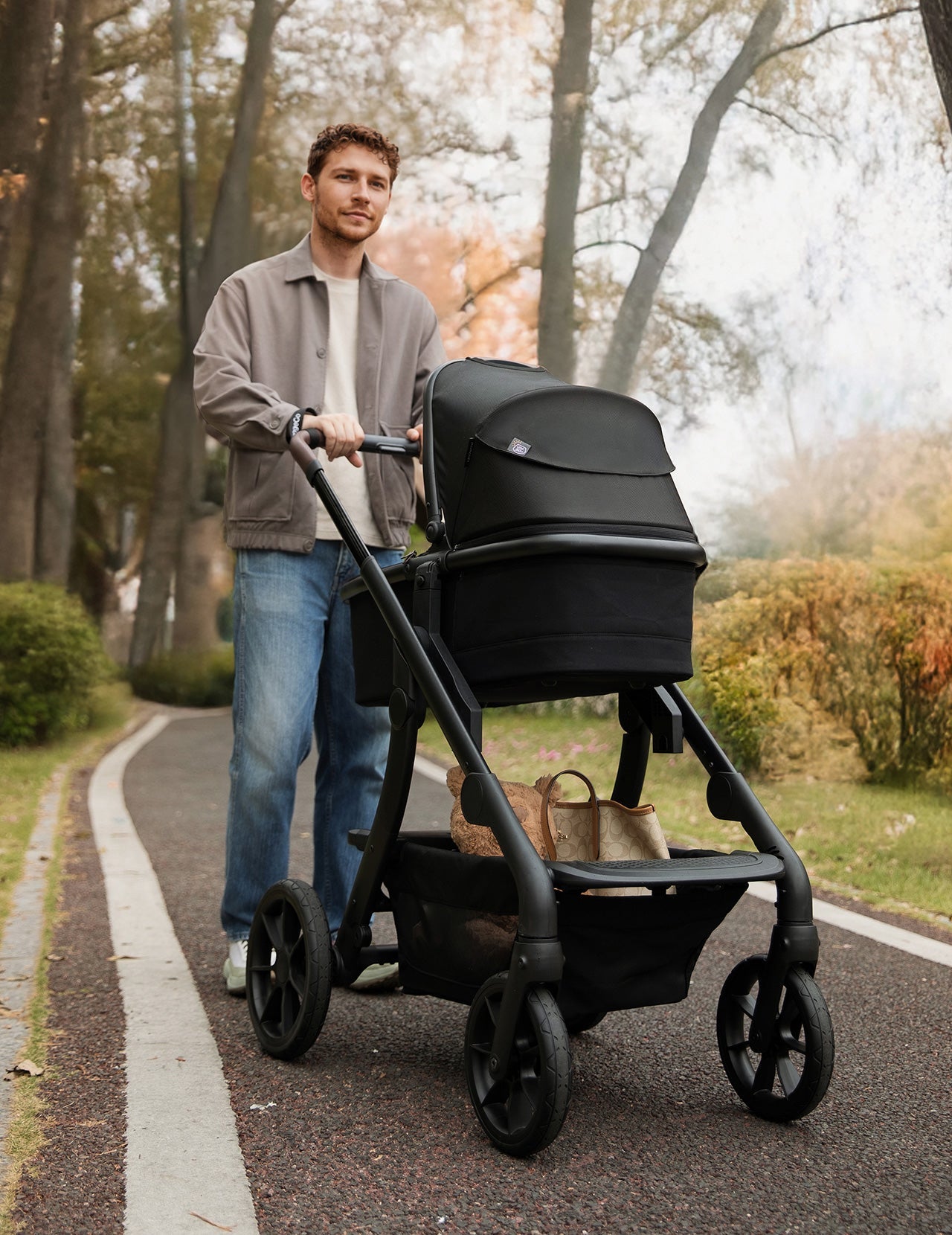 Outing Bundle: ChangeGo Baby Stroller and Handheld Cooling Fan